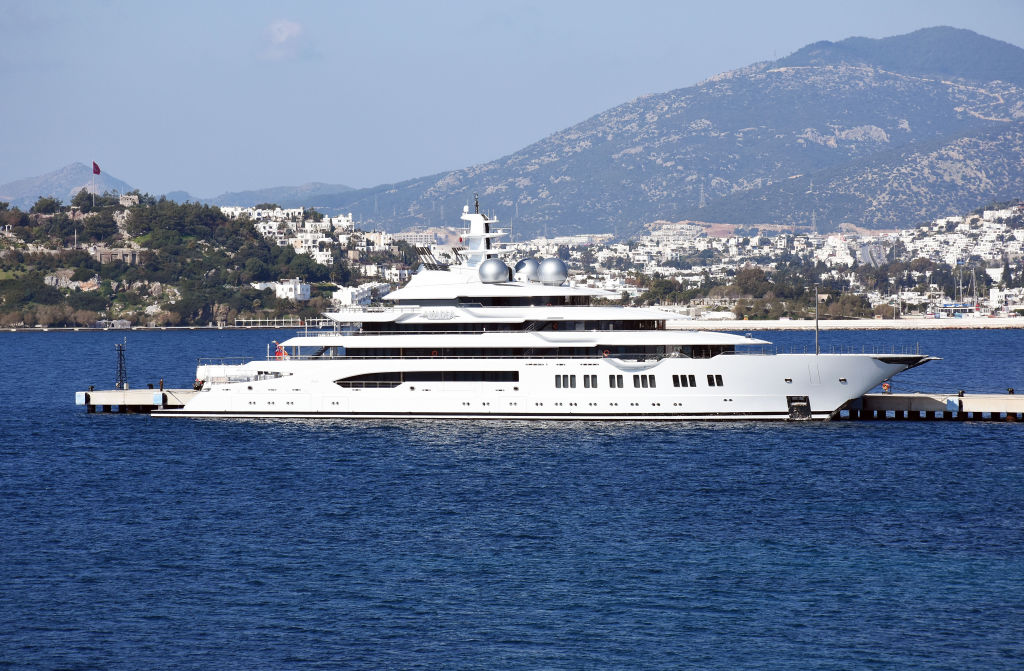 $325 million Russian superyacht moored in San Diego up for auction
